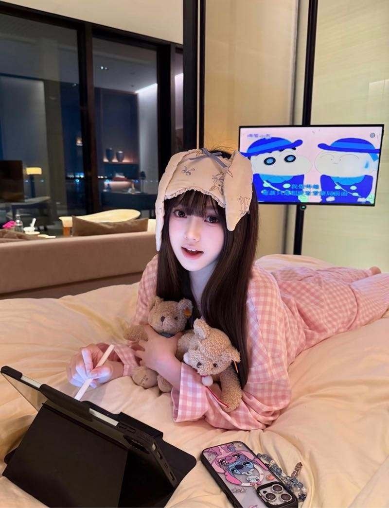 AgADwAtrG0CFeFc.jpg