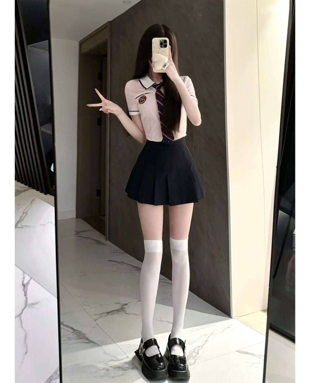 AgADC8UxG4ebuVc.jpg